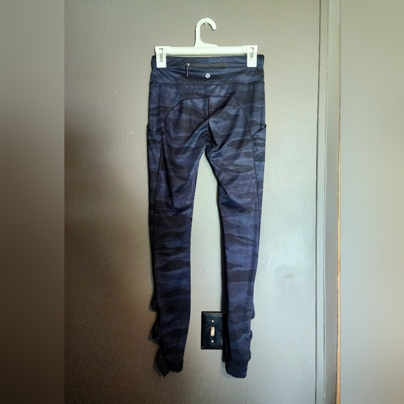 Lululemon speed wunder tight blue camo leggings size 4 athletic workout w/pocket - Picture 10 of 16